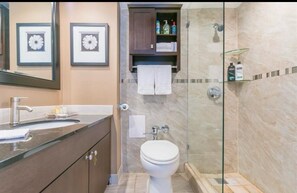Towels, soap, toilet paper