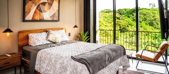 Cirene House Modern Apartment in Santa Ana.