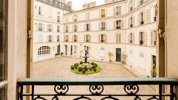 Pemandangan dari properti