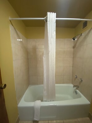 Towels, soap, shampoo, toilet paper