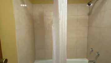 Towels, soap, shampoo, toilet paper