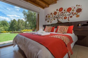 3 soverom, skrivebord, reiseseng for barn og wi-fi