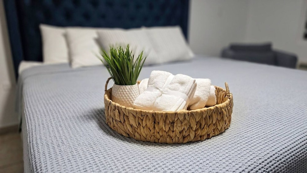Photo inspiration: Luxury And Budget Friendly Costs Reference: Luxury Stay At A Budget Friendly Cost San José
