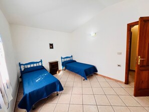 复式 | 熨斗/熨衣板