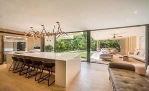 Interior - Villa in the most exclusive area of Tulum. (Tulum)