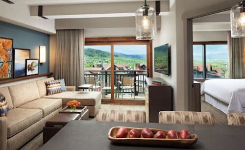 Luxury 3BR Lock-Off Villa Near Steamboat Mountain – Sleeps 10