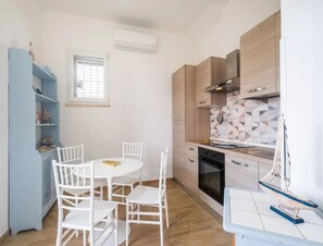 Ferienhaus, 1 Schlafzimmer, Raucher | Esszimmer
