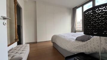 1 habitación, wifi y ropa de cama