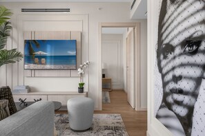 Superior Condo | Television - The Avenue Luxury Residences Coral Gables (Coral Gables)