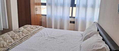 Escritorio y wifi gratis