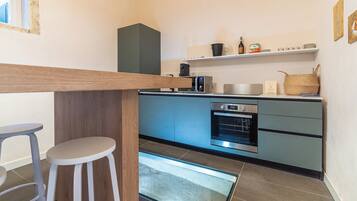 Apartment, Stadtblick | Kostenloses WLAN, Bettwäsche