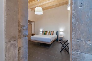 Apartment, City View | Free WiFi, bed sheets