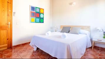 3 多间卧室、熨斗/熨衣板、WiFi、床单