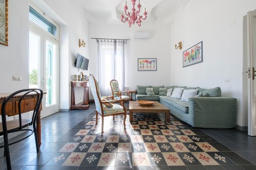 Villa 'La Casa Bianca' with Private Terrace, Wi-Fi and Air Conditioning