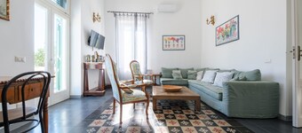 Villa 'La Casa Bianca' with Private Terrace, Wi-Fi and Air Conditioning