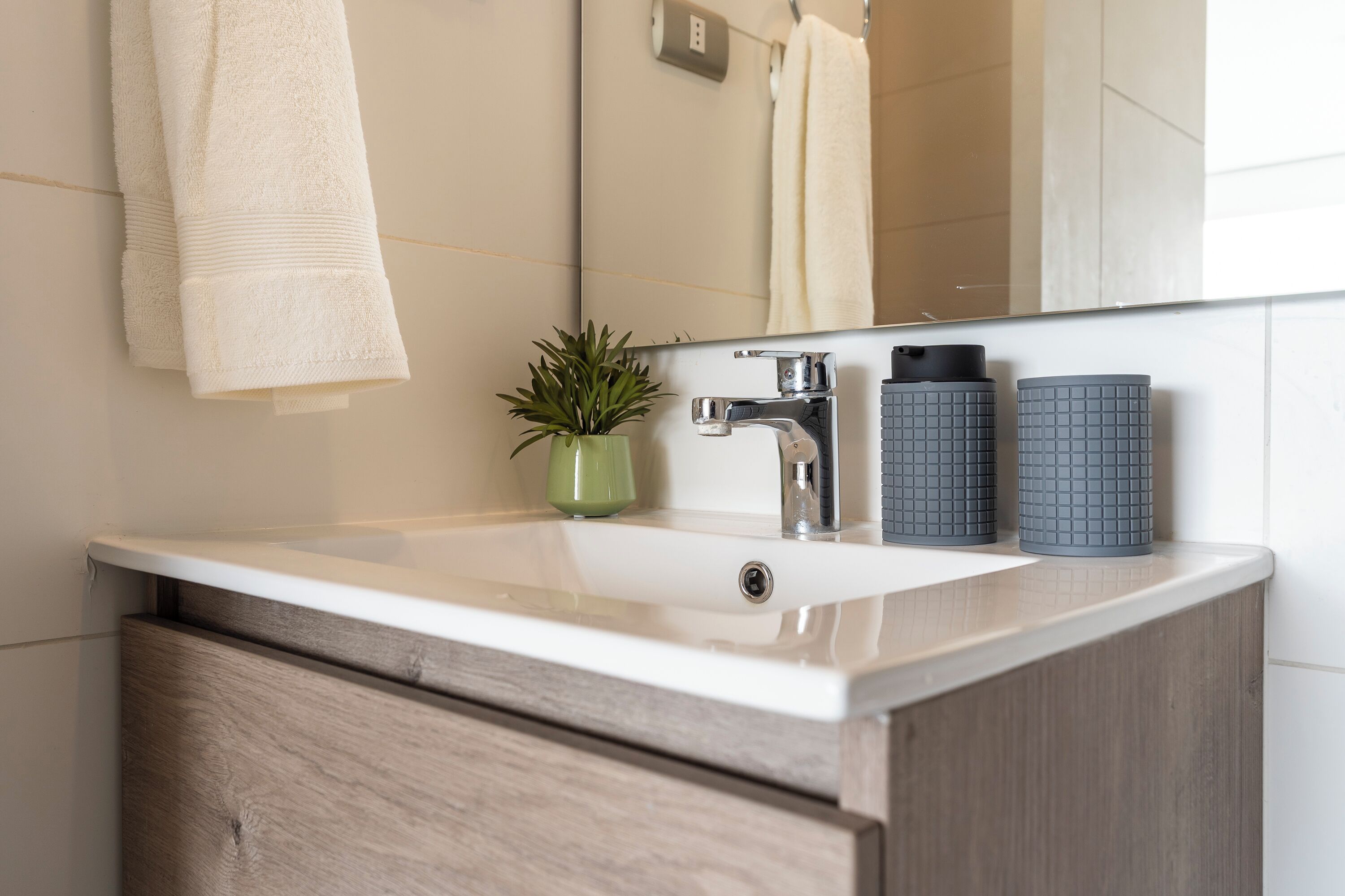 Comfort Apartment, City View | Bathroom