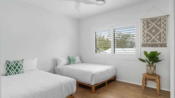 مكواة/لوح كي وواي فاي وملاءات أسرّة