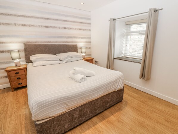 5 bedrooms, individually decorated, individually furnished, free WiFi - Mill Race House (Alston)