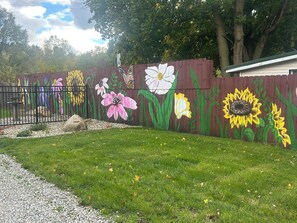 المنطقة المحيطة بالمنشأة