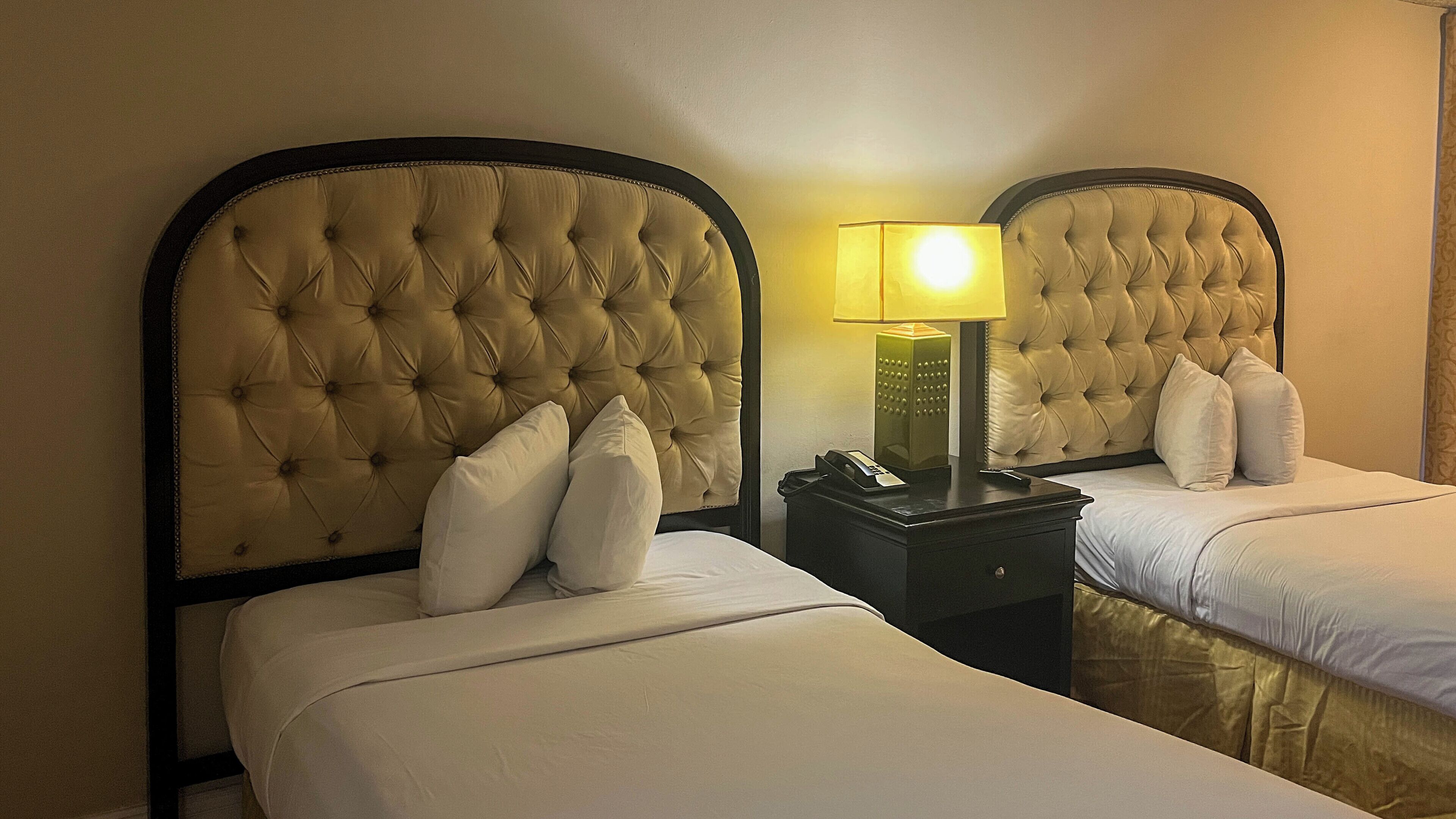 Deluxe Room, 2 Queen Beds (Refrigerator & Microwave) | Bed sheets