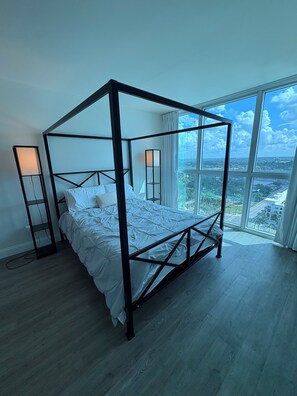 1 bedroom, WiFi, bed sheets