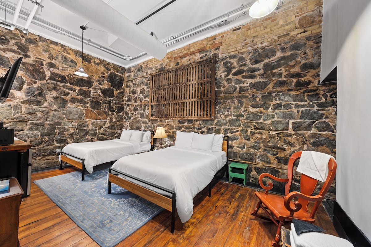 Tabla de planchar con plancha y wifi gratis