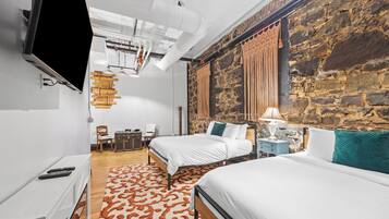 Room | Iron/ironing board, free WiFi