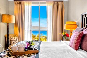 6 bedrooms, iron/ironing board, travel cot, free WiFi - Honua Kai Konea | 3 Free Rental Cars | KBM Resorts | Exceptional Value | 3 Units, 6 Bedrooms | ML-1442 (Lahaina)