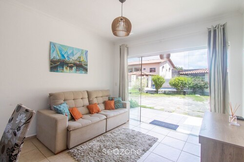 Apt w/ Barbecue 500m From the Beach Pbr1003