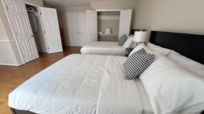 3 Schlafzimmer, Schreibtisch, Bügeleisen/Bügelbrett, kostenloses WLAN