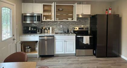 Quiet 3BR/2BA Duplex PetFriendly Sleeps 9, PrivatePatio Workspace & AmpleParking