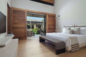 9 chambres, coffres-forts dans les chambres, bureau