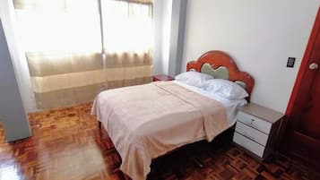 3 bedrooms, WiFi, bed sheets