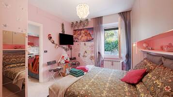 Bügeleisen/Bügelbrett, WLAN, Bettwäsche