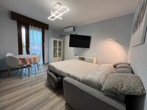 مكواة/لوح كي