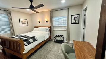 Strykejern/-brett, wi-fi og sengetøy