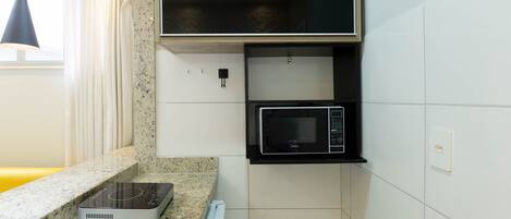 Basic Apartment | Private kitchen