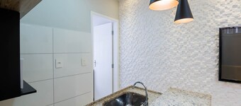 Apt in Downtown 150m From the Sea Cec0404