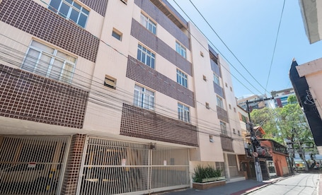 Basic apartman | KĂŒlsĆ rĂ©sz