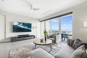 Condo, 3 chambres, vue sur l’océan | Aire de séjour