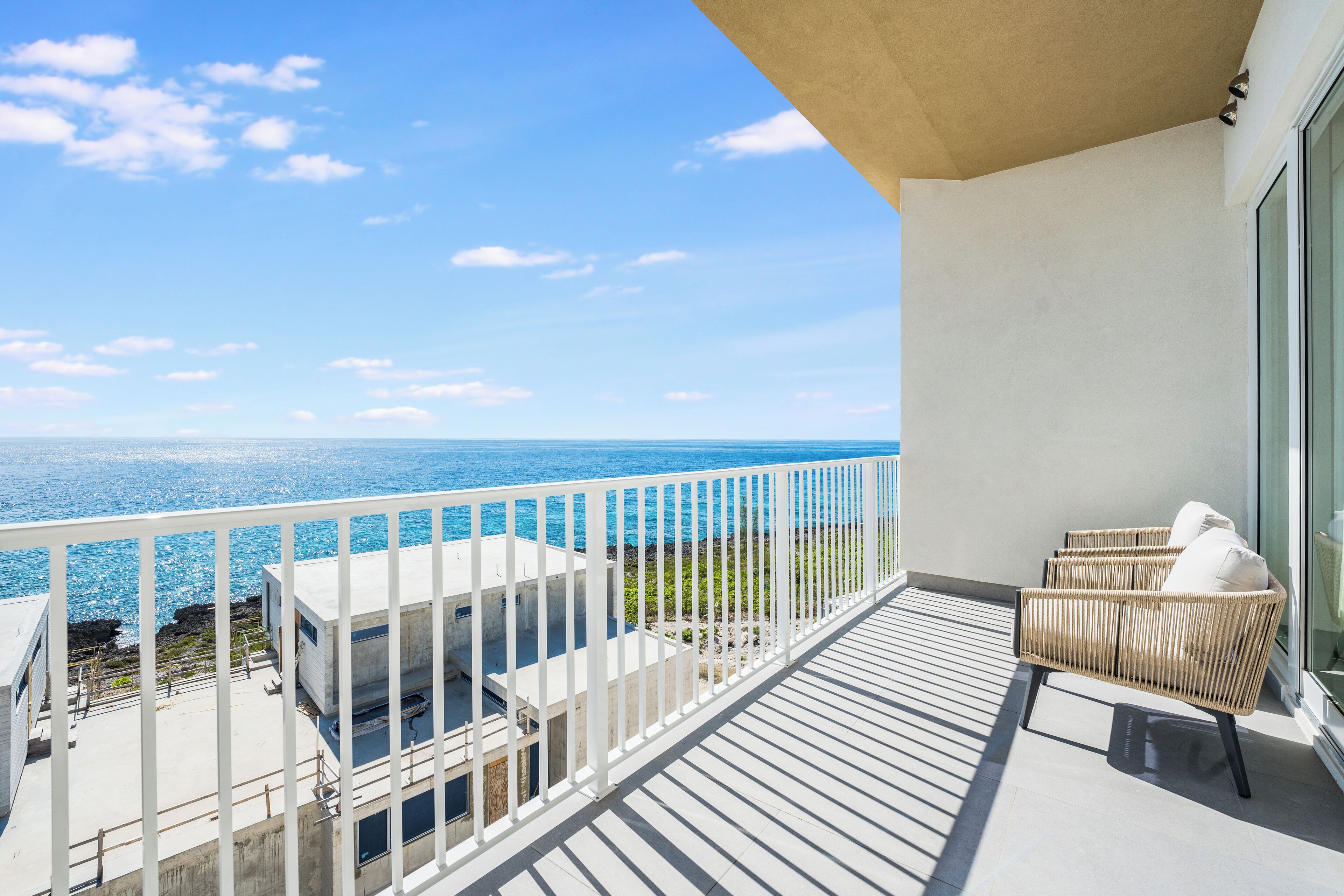 405 - 2 Bedroom Ocean View (4th Floor) | Balcony view