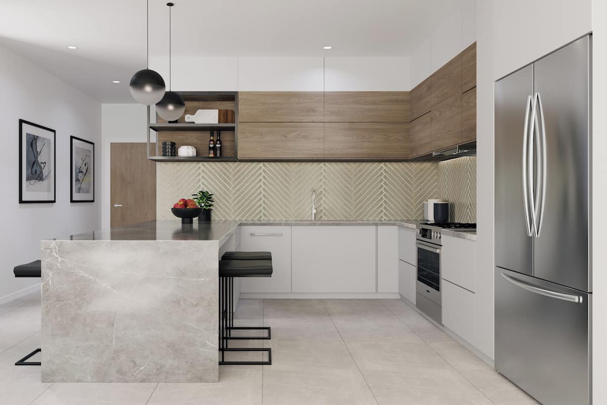 Full-size fridge, microwave, oven, stovetop