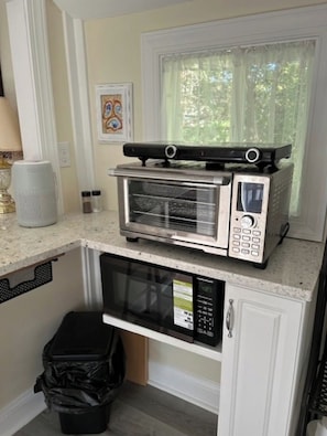 Studio | Private kitchen - Beaufort Bunkhouse (Beaufort)