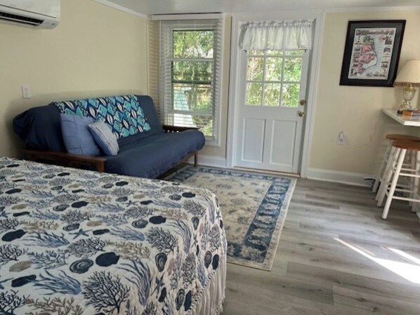 Studio | Living area