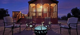 Dark Sky Cabin on 10 Acres Near Death Valley