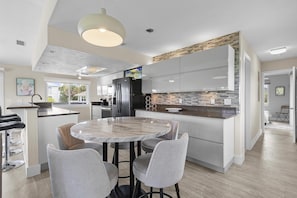 House, Multiple Beds (Campfire Turtle Mound) | Private kitchen | Oven, toaster