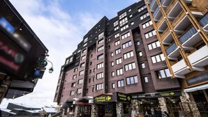 Exterior - VAL Thorens Rental: Studio Cabin in the Center of the Resort (Les Belleville)