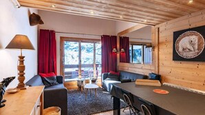 Living area - Arpason 75 (Les Allues)