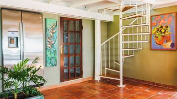 Chalet, 2 Tempat Tidur Queen, hot tub, pemandangan gunung (Chalet Lulu) | Interior