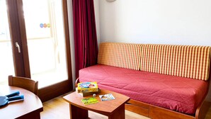 Room - Apartment in La Mongie by Pic du Midi (Bagnères-de-Bigorre)